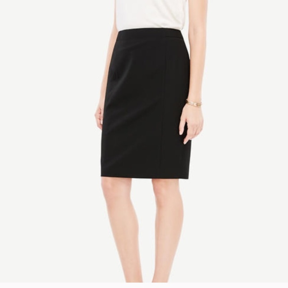 Loft Curvy Stretch Pencil Skirt
